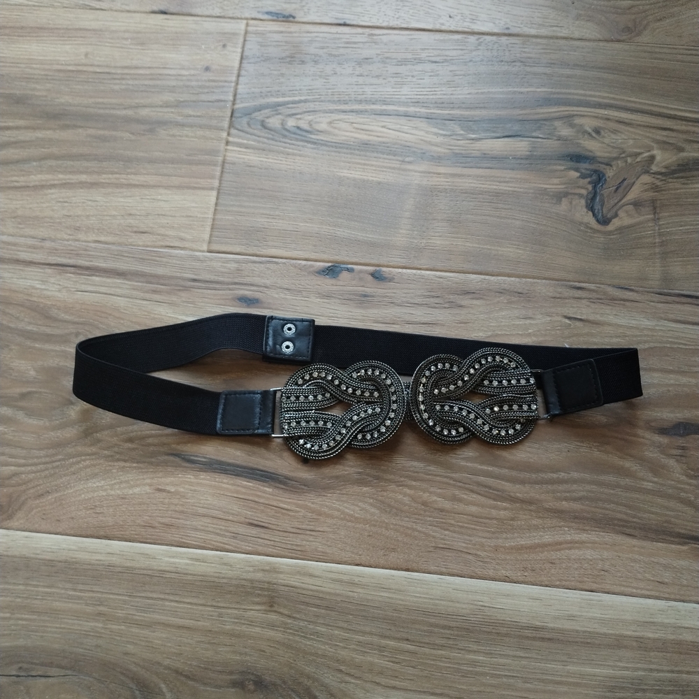Elegant Black and Gold Women's Belt